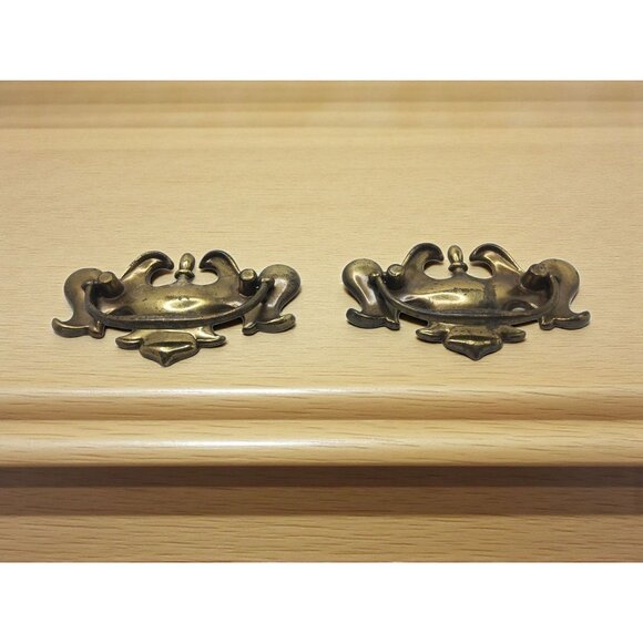 Vintage Harris Brass Drawer Pulls Set Of 2 Ornate Decorative Handles For Furnitu - Picture 2 of 8